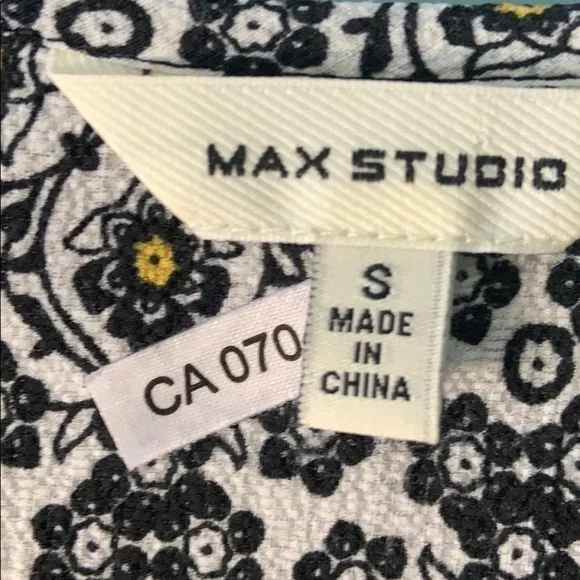 Max Studio blouse - Picture 2 of 7